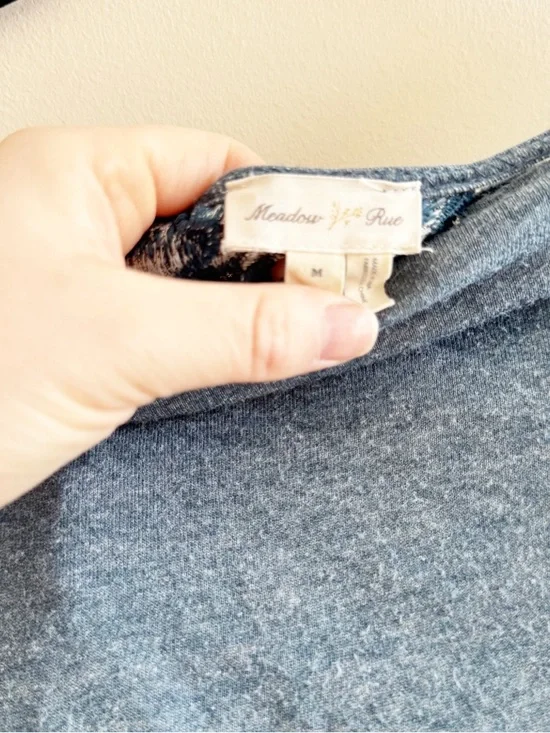 ANTHROPOLOGIE Lace Applique Blue Crewneck Sweater Meadow Rue Lightweight - Picture 7 of 7